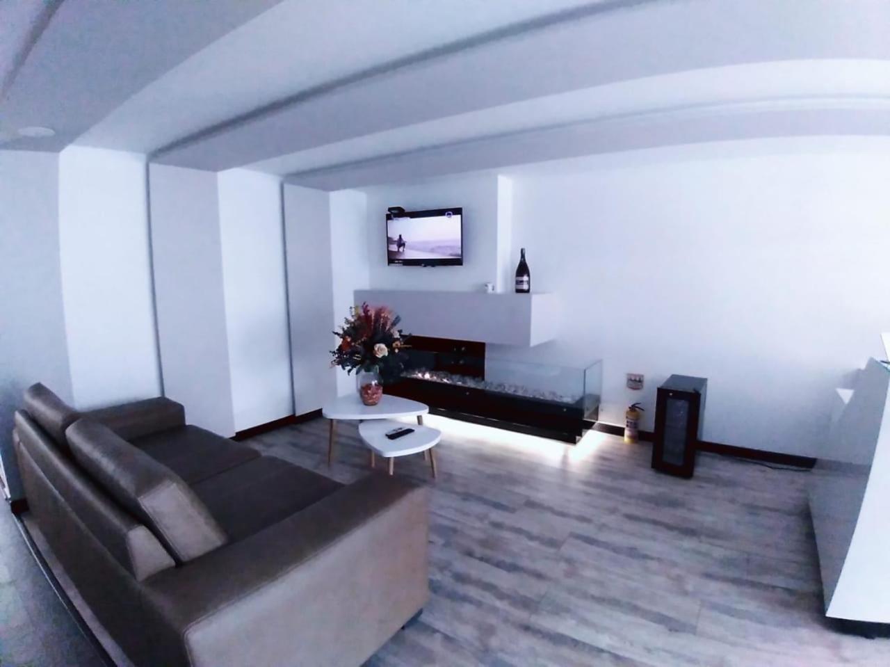 Hotel Agora Boutique Богота Экстерьер фото